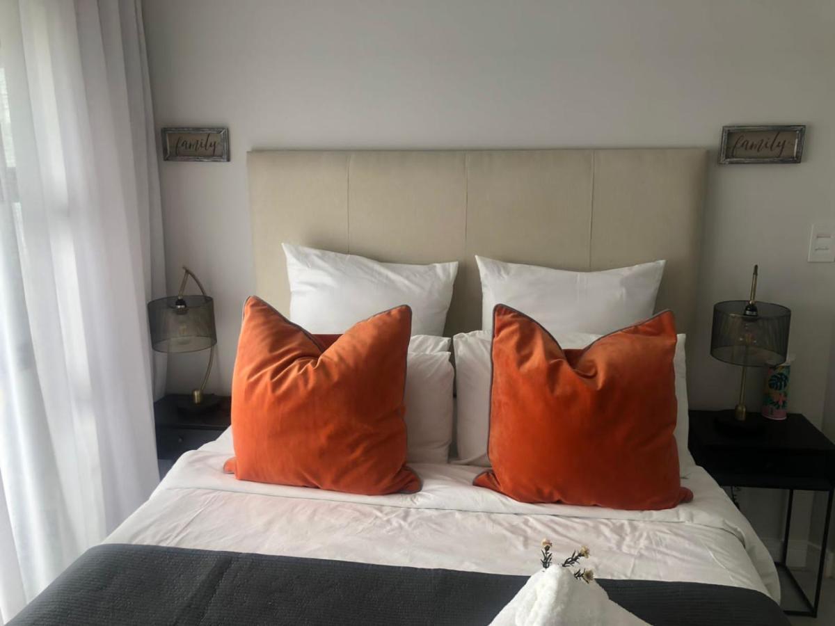 Luxurious Waterfall 1 Bedroom Condo With Free Uncapped Wifi Midrand Kültér fotó