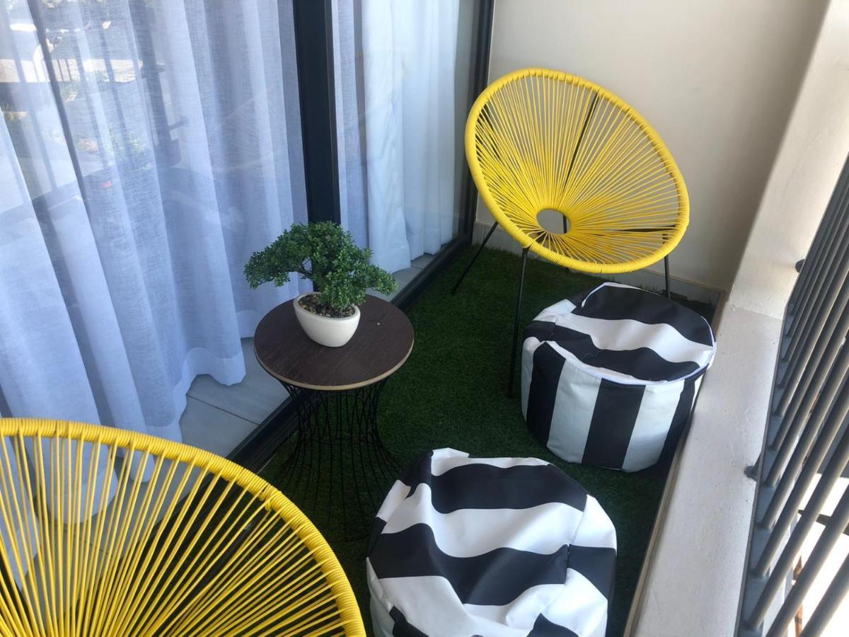 Luxurious Waterfall 1 Bedroom Condo With Free Uncapped Wifi Midrand Kültér fotó