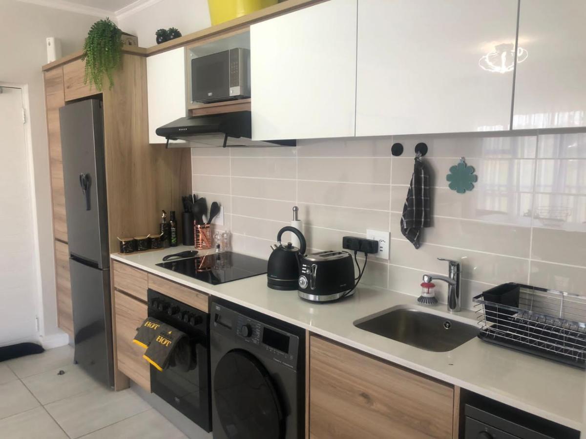 Luxurious Waterfall 1 Bedroom Condo With Free Uncapped Wifi Midrand Kültér fotó